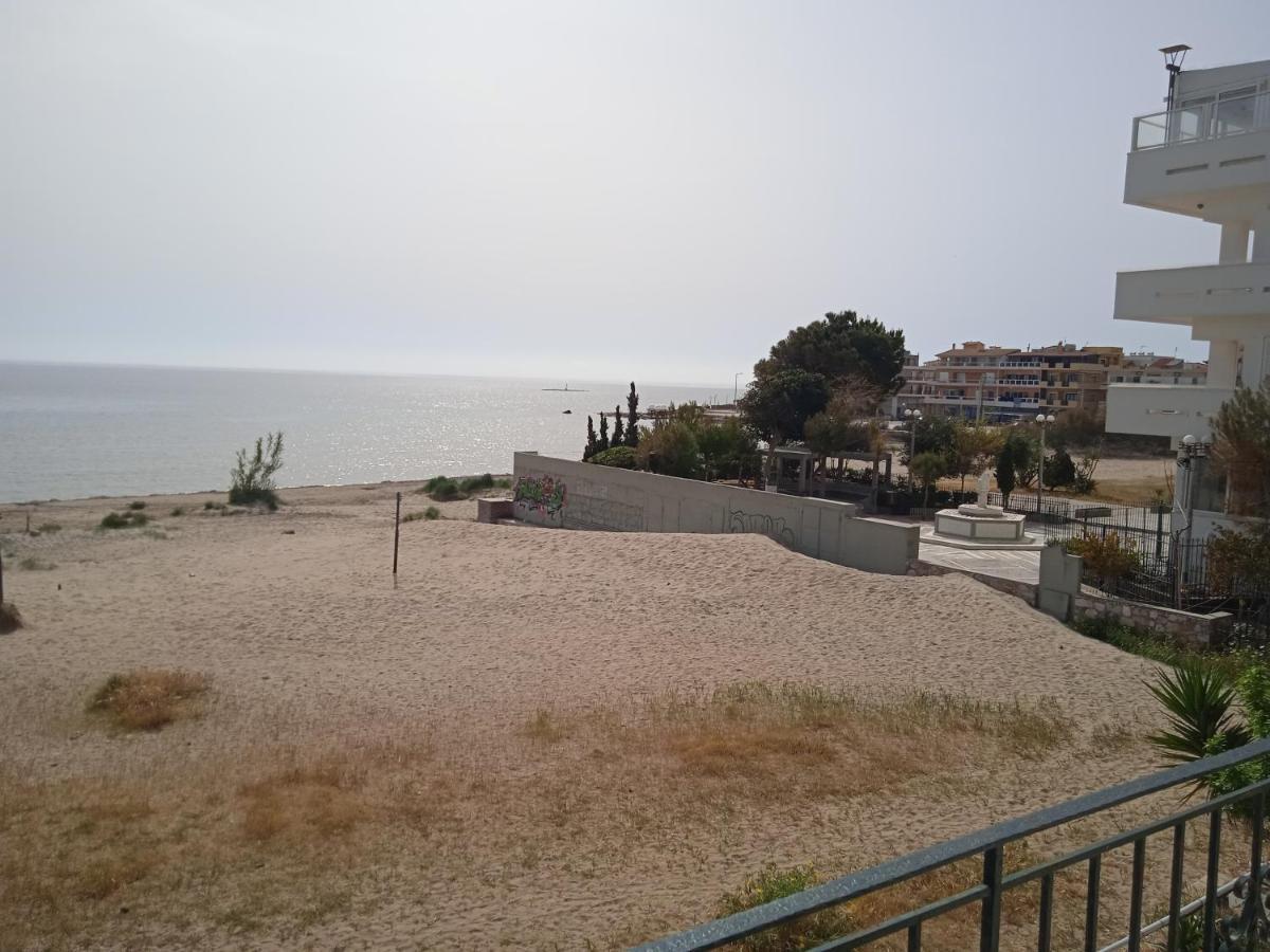 Apartment On The Beach Artemida  Exterior foto